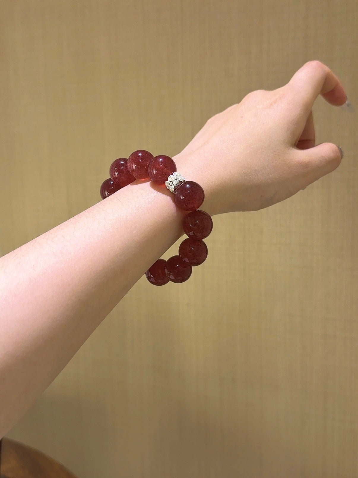 ▫️▪️ Strawberry crystal bracelet
